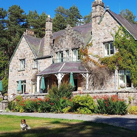 Cambus O' May Traditional Highland Hotel Балатър Екстериор снимка