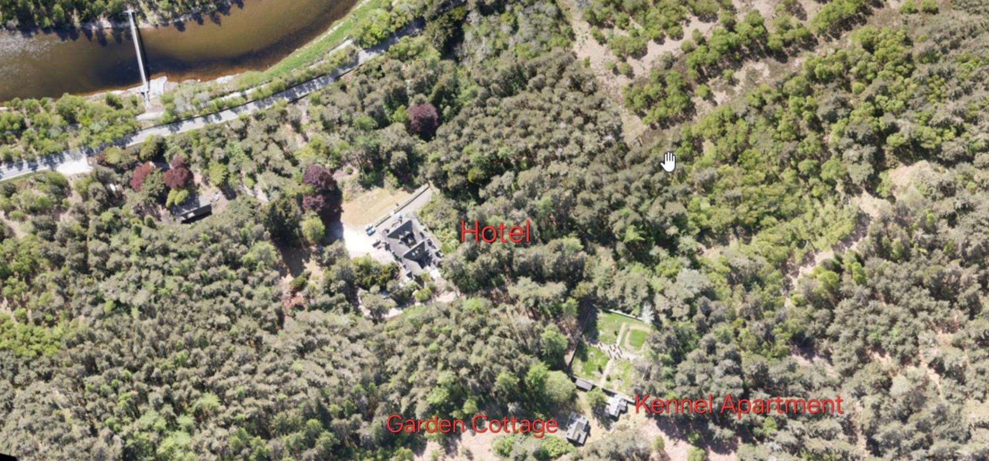 Cambus O' May Traditional Highland Hotel Балатър Екстериор снимка
